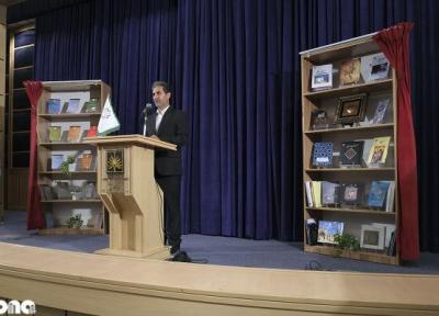 شهرداری شیراز برای کتاب نقش ماندگار زد