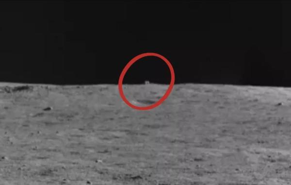 مکعب رازآلود سطح ماه در واقع یه سنگ بامزه شبیه خرگوش است