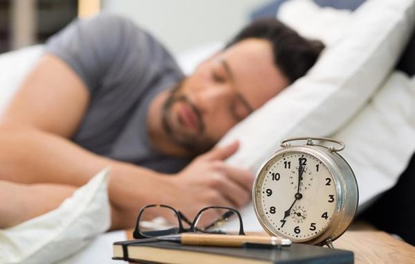 11 باور اشتباه در خصوص خواب که باید کنار بگذارید