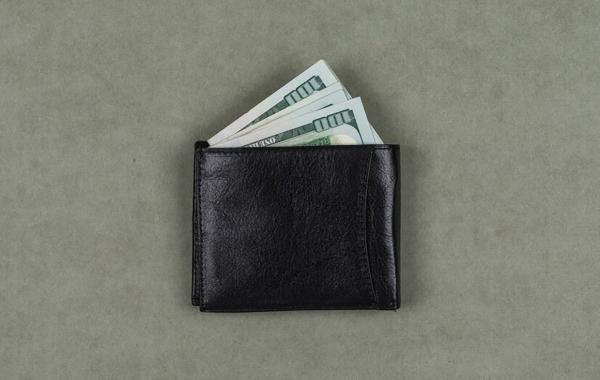 5 نکته ای که برای انتخاب برترین کیف پول مردانه باید بدانید